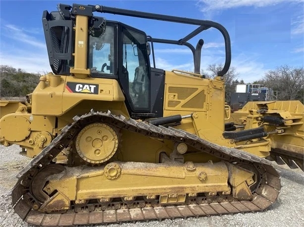 Dozers/tracks Caterpillar D6N