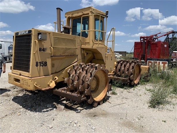 Compactadoras Suelos Y Rellenos Caterpillar 815B usada a la venta Ref.: 1647626747431234 No. 2