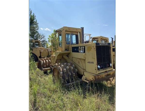 Compactadoras Suelos Y Rellenos Caterpillar 815B de medio uso en  Ref.: 1647627554290582 No. 4