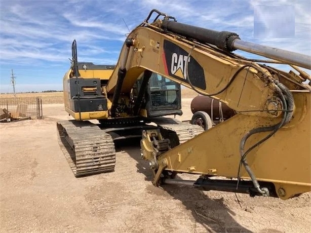 Excavadoras Hidraulicas Caterpillar 320 de medio uso en venta Ref.: 1648171630145855 No. 3