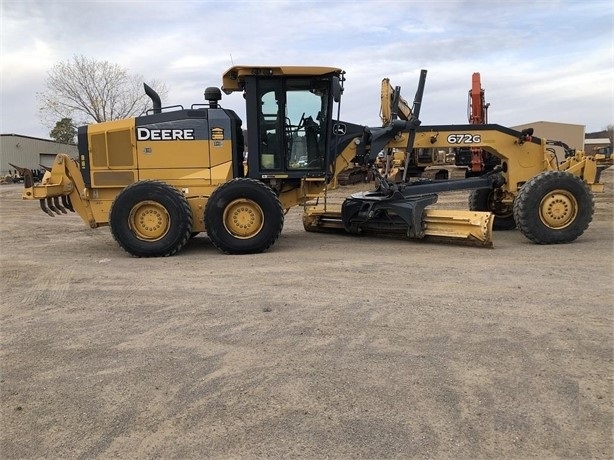 Motoconformadoras Deere 672G de medio uso en venta Ref.: 1649364321264416 No. 4