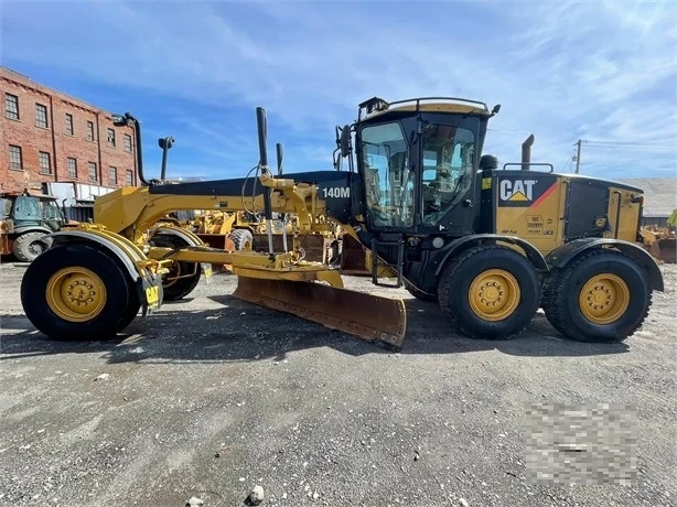 Motor Graders Caterpillar 140M