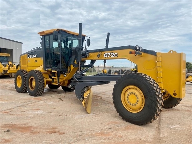 Motoconformadoras Deere 672G