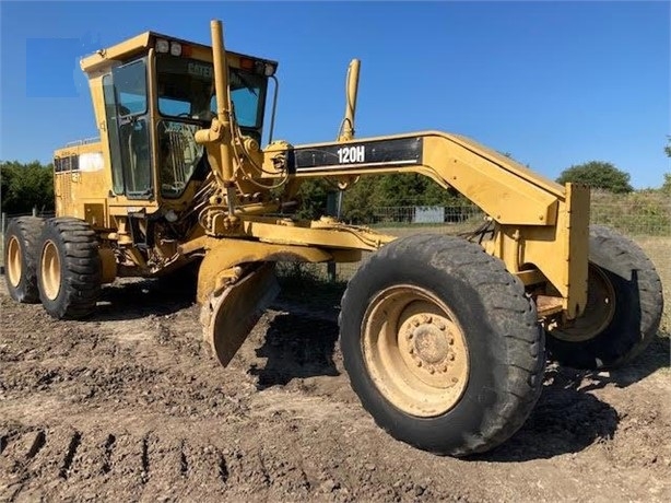 Motoconformadoras Caterpillar 120H en buenas condiciones Ref.: 1652981974333964 No. 2