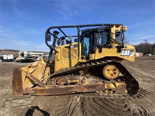 Dozers/tracks Caterpillar D6T