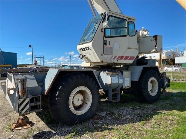 Cranes Terex RT230