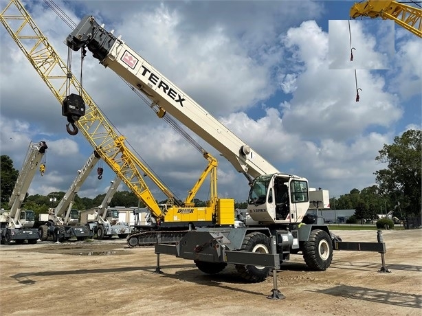 Gruas Terex RT230