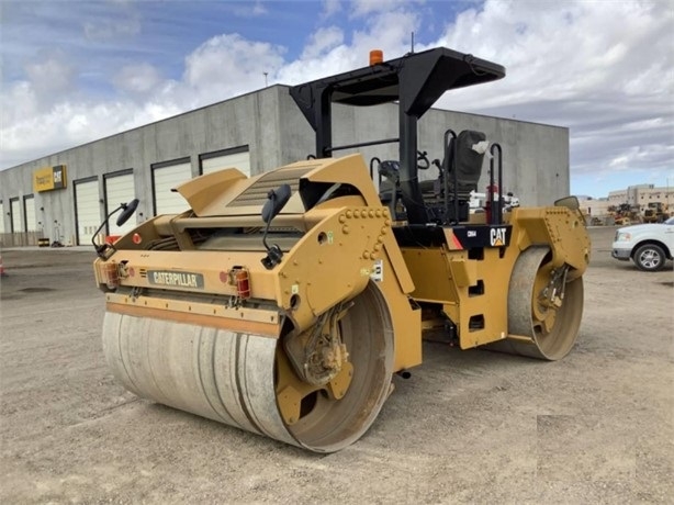 Compactadora Vibratoria Caterpillar CB64 en buenas condiciones Ref.: 1662063065870057 No. 3