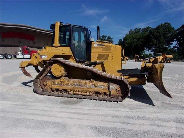 Tractores Sobre Orugas Caterpillar D6N en venta Ref.: 1662142396059087 No. 2