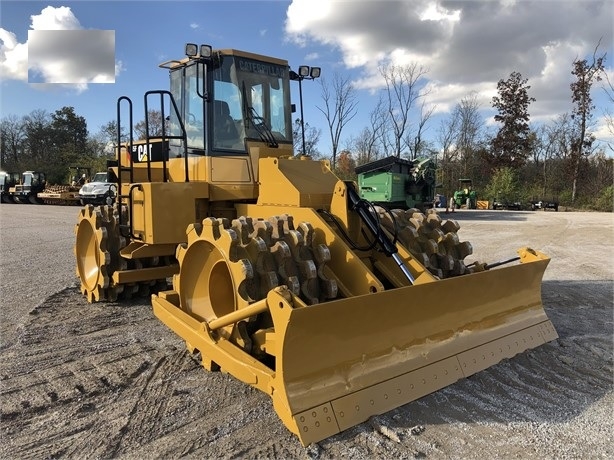 Compactadoras Suelos Y Rellenos Caterpillar 815F