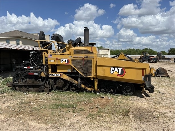 Pavers Caterpillar AP-1055D