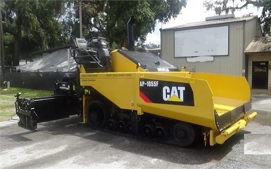 Pavimentadoras Caterpillar AP-1055F