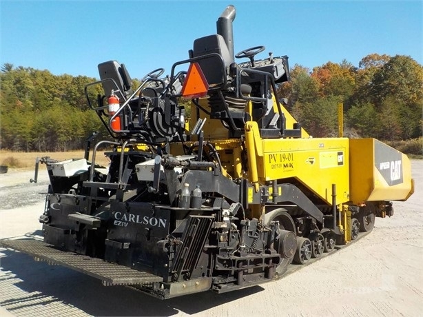 Pavimentadoras Caterpillar AP-1055D usada a la venta Ref.: 1675114451381885 No. 2