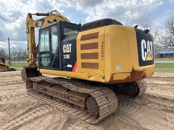 Excavadoras Hidraulicas Caterpillar 320EL de medio uso en venta Ref.: 1679334911428149 No. 2