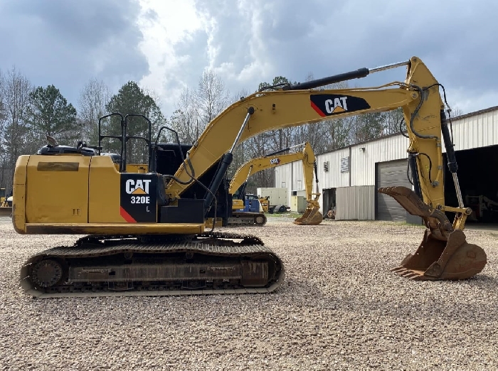 Hydraulic Excavator Caterpillar 320EL