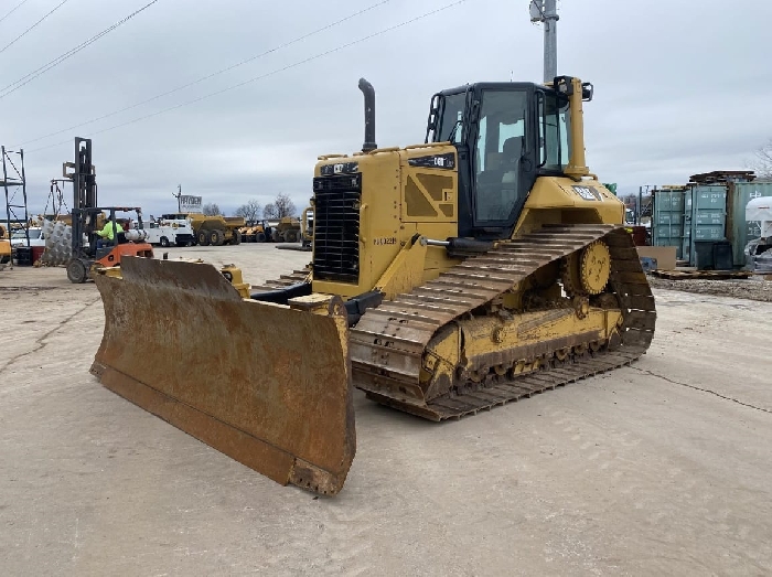 Dozers/tracks Caterpillar D6N