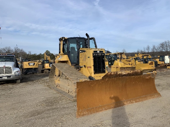 Dozers/tracks Caterpillar D6N