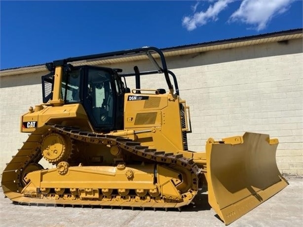 Dozers/tracks Caterpillar D6N