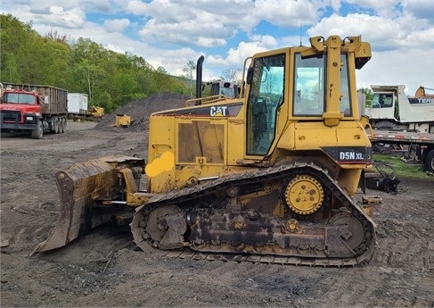 Dozers/tracks Caterpillar D5N