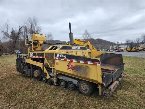 Pavimentadoras Caterpillar AP-1055B en venta, usada Ref.: 1683054533749757 No. 3