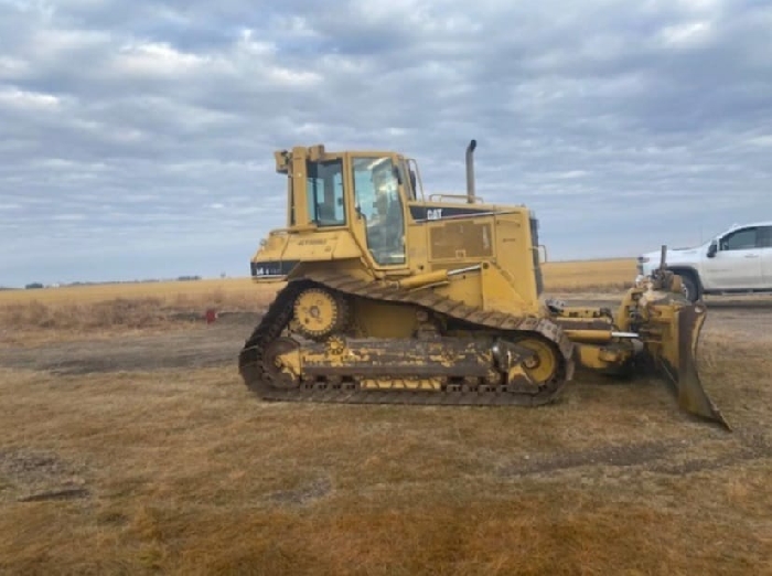 Dozers/tracks Caterpillar D6N