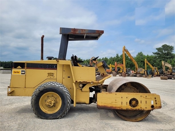 Compactadora Vibratoria Caterpillar CS-433C importada de segunda  Ref.: 1684176075085226 No. 4