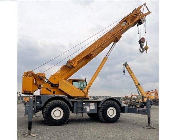 Gruas Grove RT890E usada de importacion Ref.: 1685382043315706 No. 3