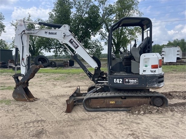 Hydraulic Excavator Bobcat E42