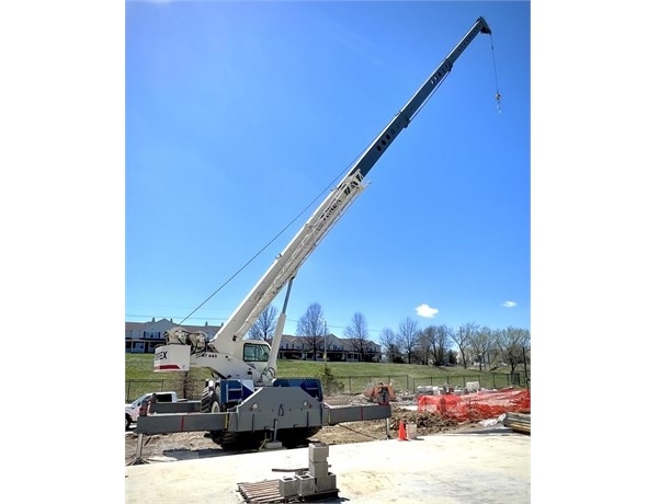 Cranes Terex RT665