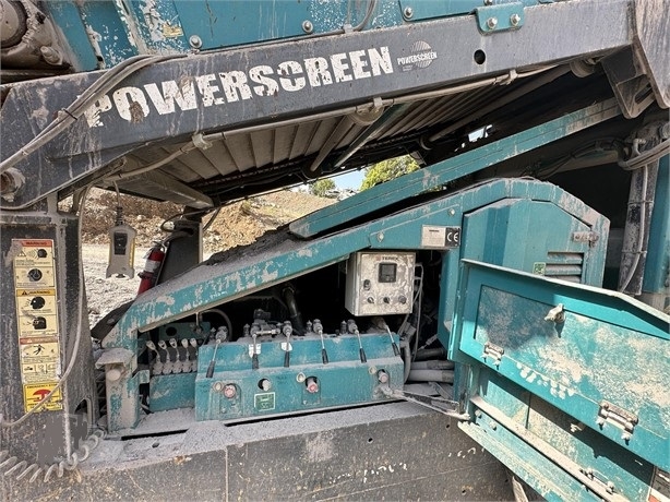 Cribas Powerscreen WARRIOR 1800 seminueva Ref.: 1690656027741006 No. 2