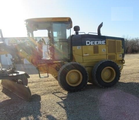 Motoconformadoras Deere 672G en venta, usada Ref.: 1692209819638796 No. 4