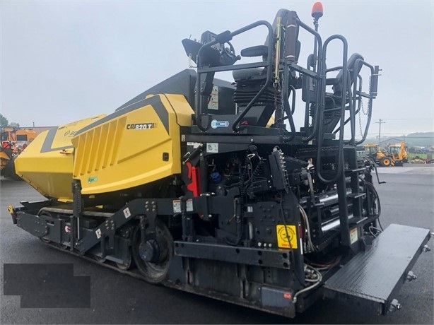 Pavimentadoras Bomag CR820T de segunda mano en venta Ref.: 1692640714841813 No. 4