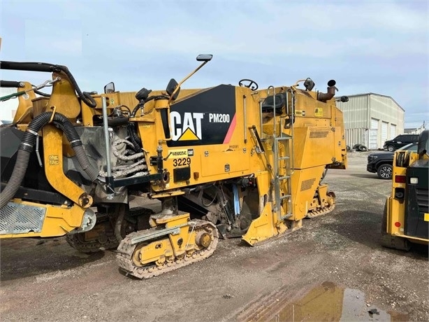 Recicladoras Caterpillar PM-200