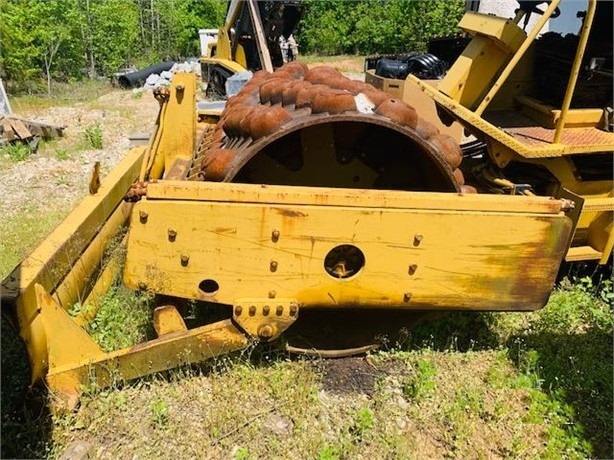 Compactadora Vibratoria Caterpillar CP-563 en buenas condiciones Ref.: 1695841370616230 No. 4