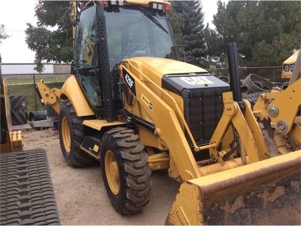 Retroexcavadoras Caterpillar 420F seminueva en venta Ref.: 1697147738296807 No. 2