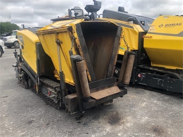 Pavimentadoras Bomag BF200