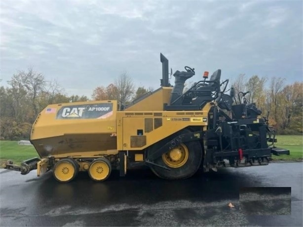 Pavers Caterpillar AP-1000F