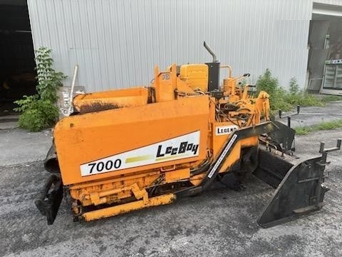 Pavers Leeboy 7000