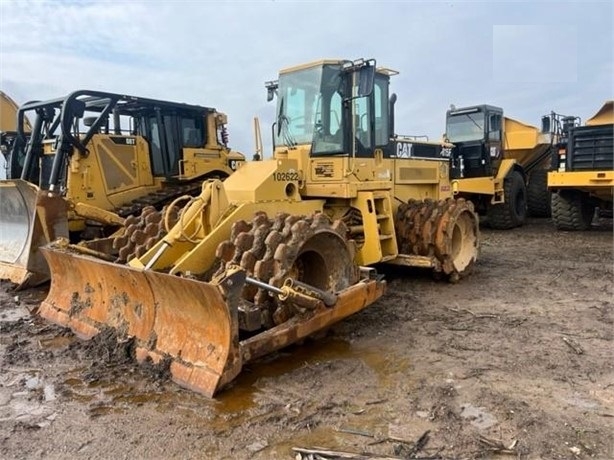 Compactadoras Suelos Y Rellenos Caterpillar 815F de segunda mano  Ref.: 1708622853450619 No. 2