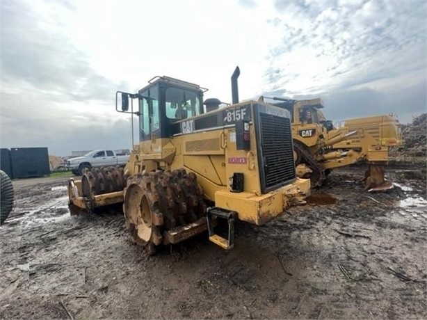 Compactadoras Suelos Y Rellenos Caterpillar 815F de segunda mano  Ref.: 1708622853450619 No. 3