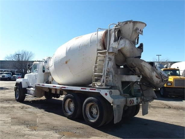 Mezcladoras De Concreto Mack 690 usada a buen precio Ref.: 1709409568042510 No. 4