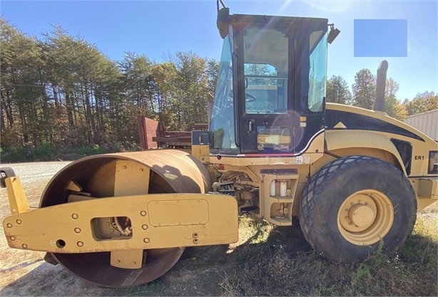 Compactadora Vibratoria CATERPILLAR CS-563E