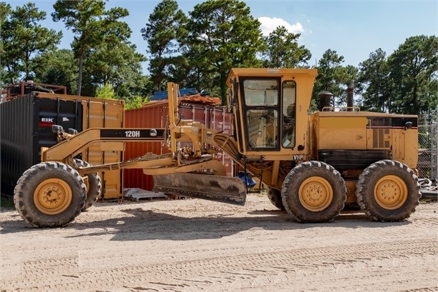 Motoconformadoras Caterpillar 120H de segunda mano Ref.: 1716578794345558 No. 2