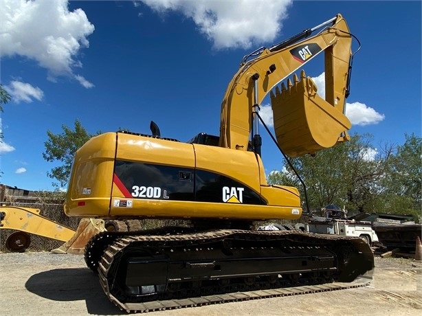 Excavadoras Hidraulicas Caterpillar 320DL seminueva en venta Ref.: 1718047772979008 No. 4