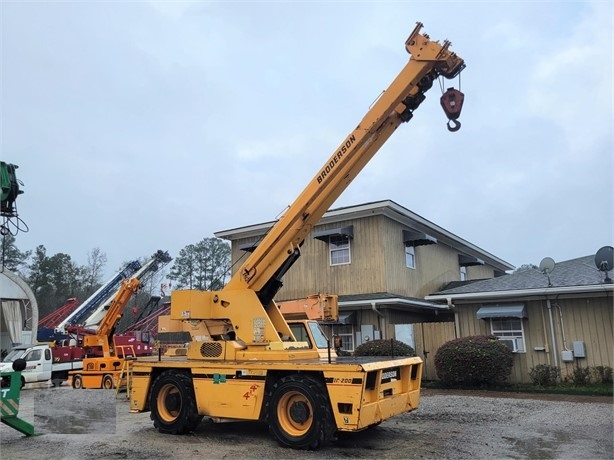 Gruas Broderson IC200 importada de segunda mano Ref.: 1720641548070563 No. 2