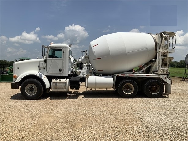 Mezcladoras De Concreto Peterbilt 365 de bajo costo Ref.: 1720805412911231 No. 2