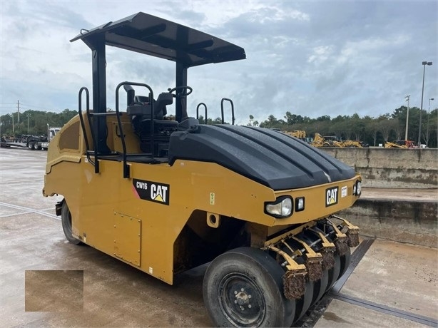 Compactadora Con Llantas Caterpillar CW16 de bajo costo Ref.: 1721927938589823 No. 2