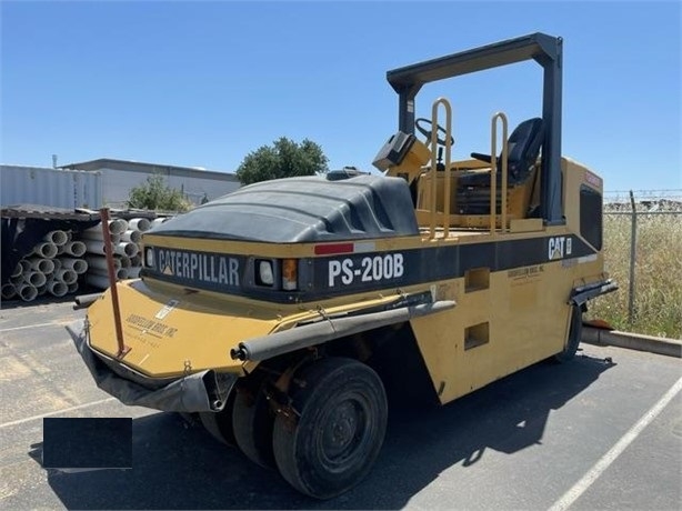 Compactadora Con Llantas Caterpillar PS-200B