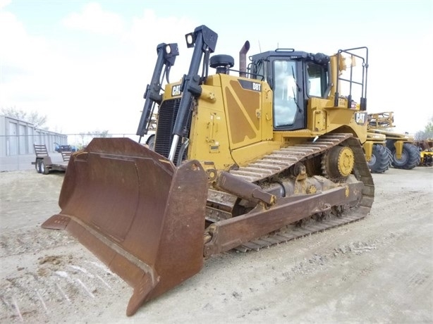 Dozers/tracks Caterpillar D8T