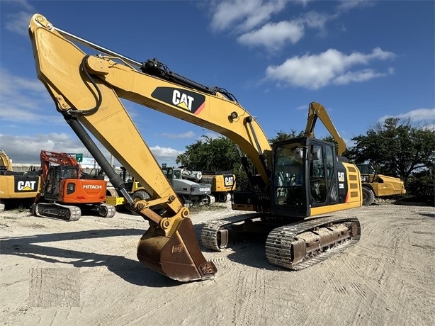 Hydraulic Excavator Caterpillar 320EL